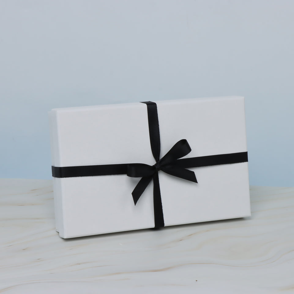 Happy Valentines & Anniversary Chocolate 15P Hard Box