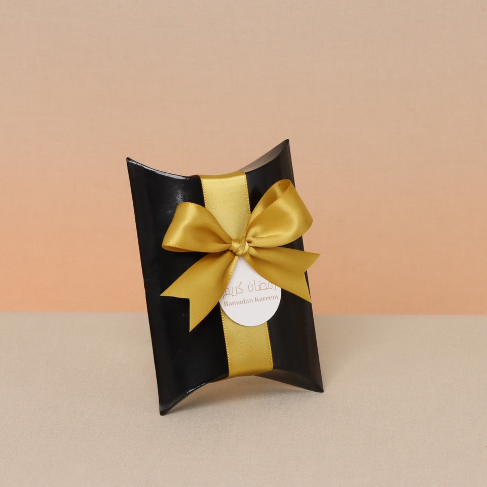 Set 0f 20 Ramadan kareem premium nut stuffed dates soft chest box