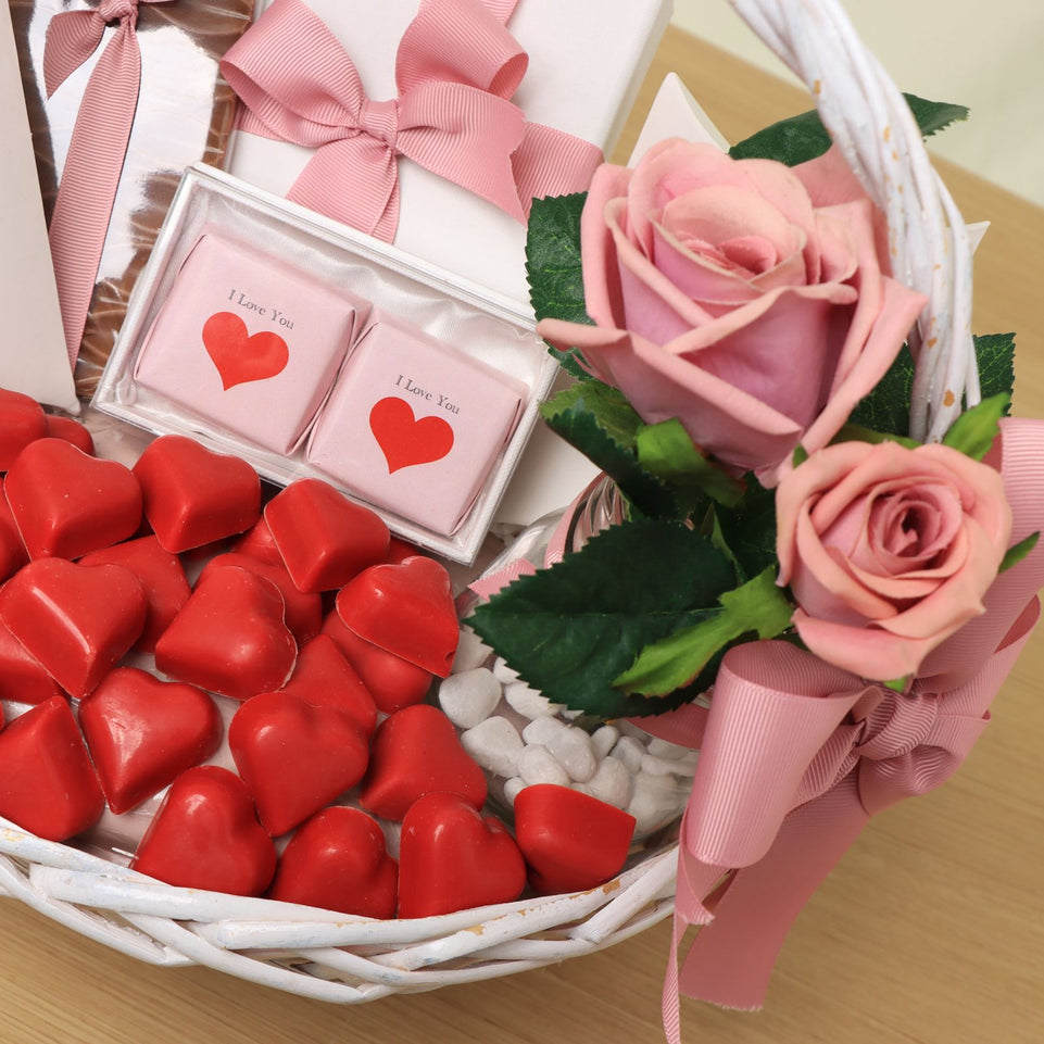 Xoxo valentine's designed chocolate and roses medium basket
