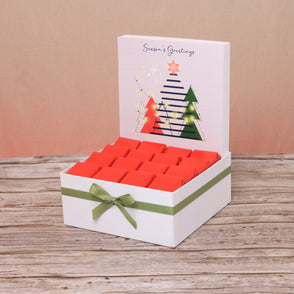 Season's greeting christmas tree desi...