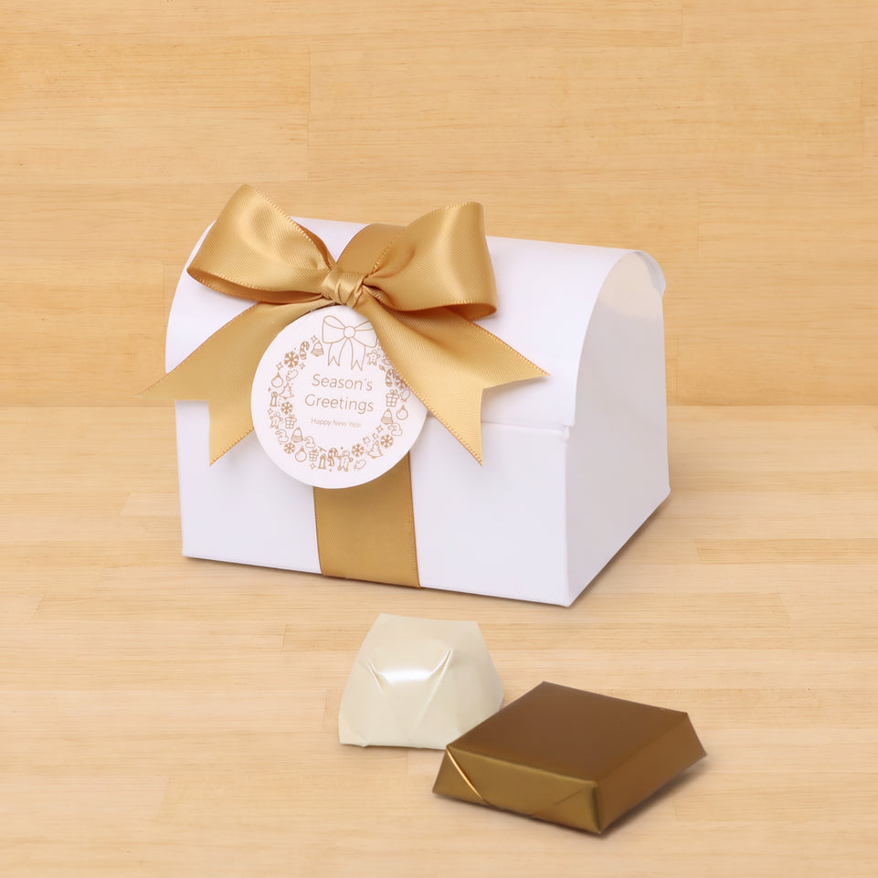 Set of 20 Season's greetings wreath designed premium chocolate chest box giveaway