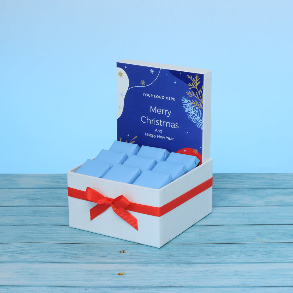 Corporate customized merry christmas designed premium chocolate small hamper