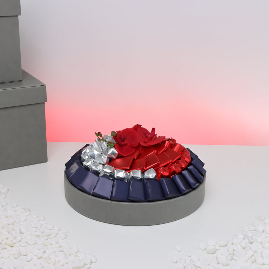 Premium round leather gift tray