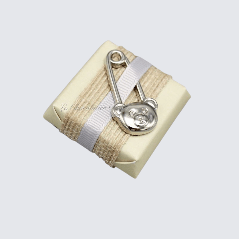Teddy bear pin decorated baby loose premium chocolate