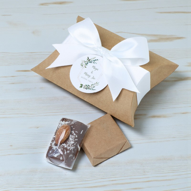 Set of 20 Rustic bridal premium chocolate pillow box