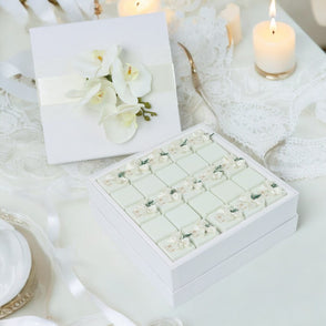 Personalized bridal chocolate hard box