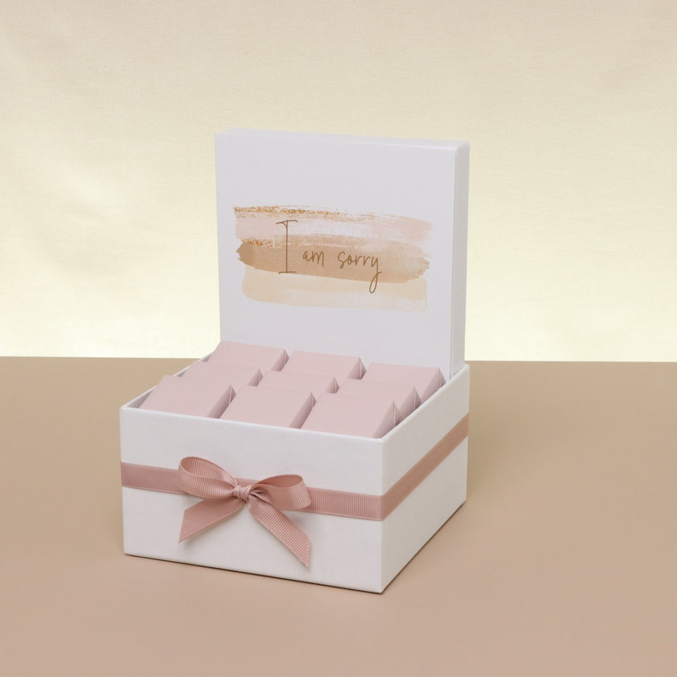 I'm sorry stain designed chocolate small hamper