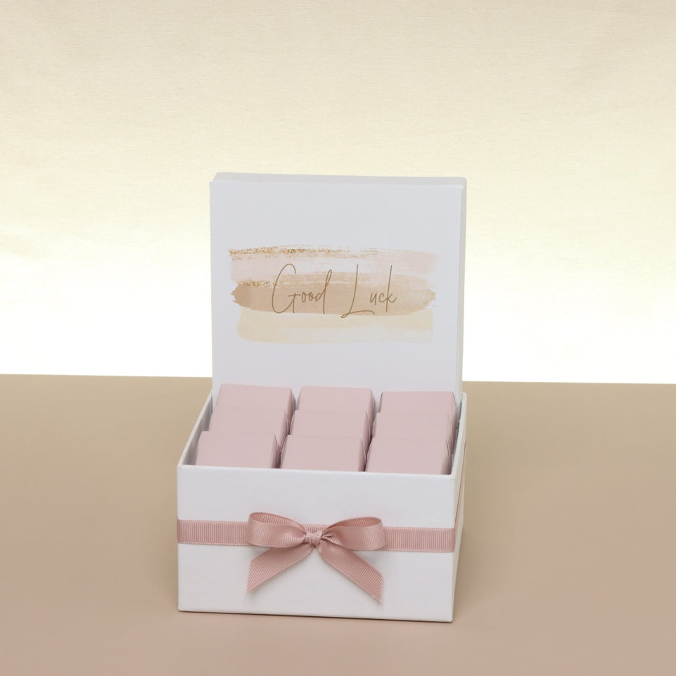 Good luck stain designed premium chocolate small hamper