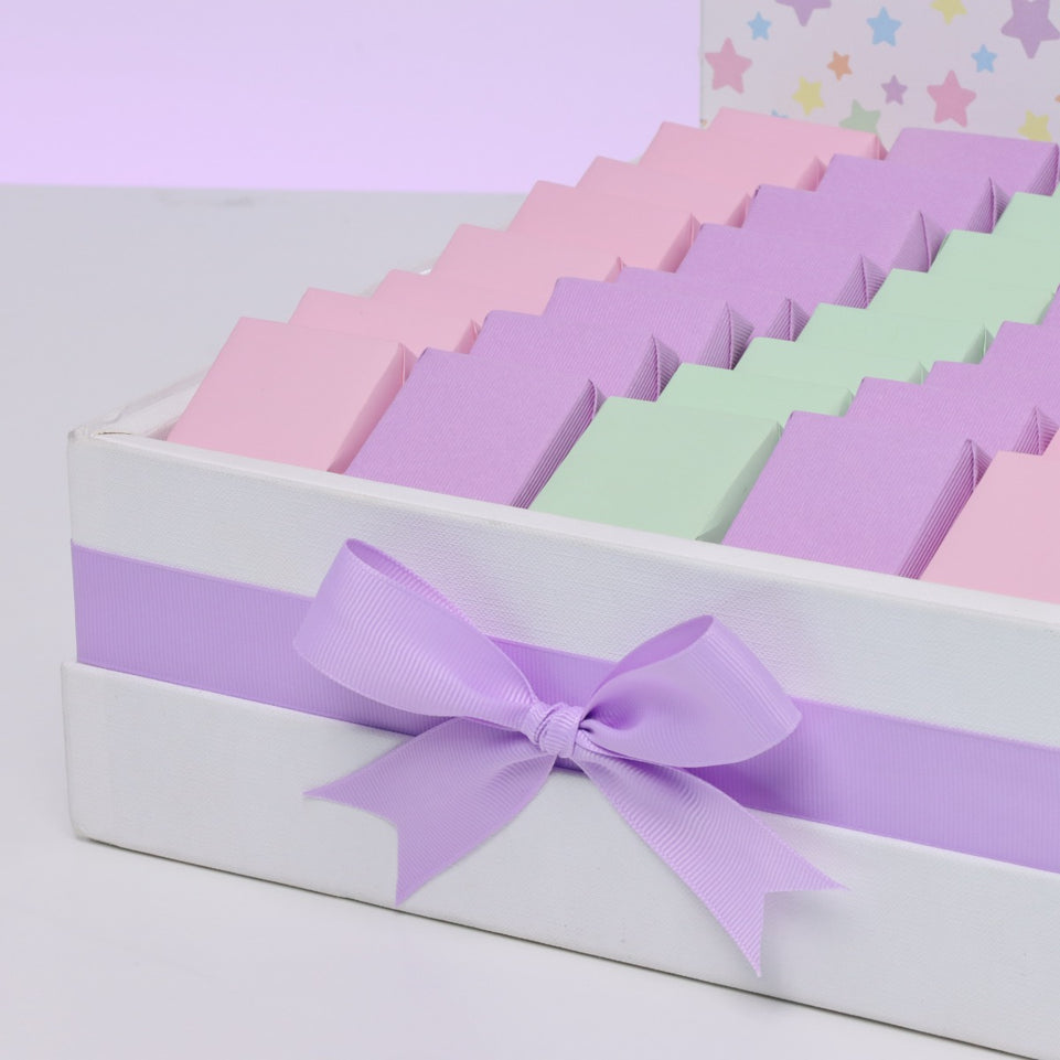 "Happy birthday" star designed premium chocolate large hamper