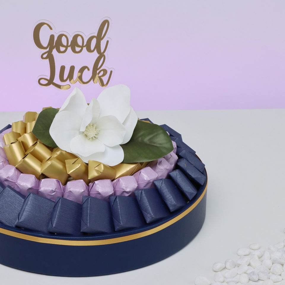 Good luck flower decorated premium chocolate leather round tray