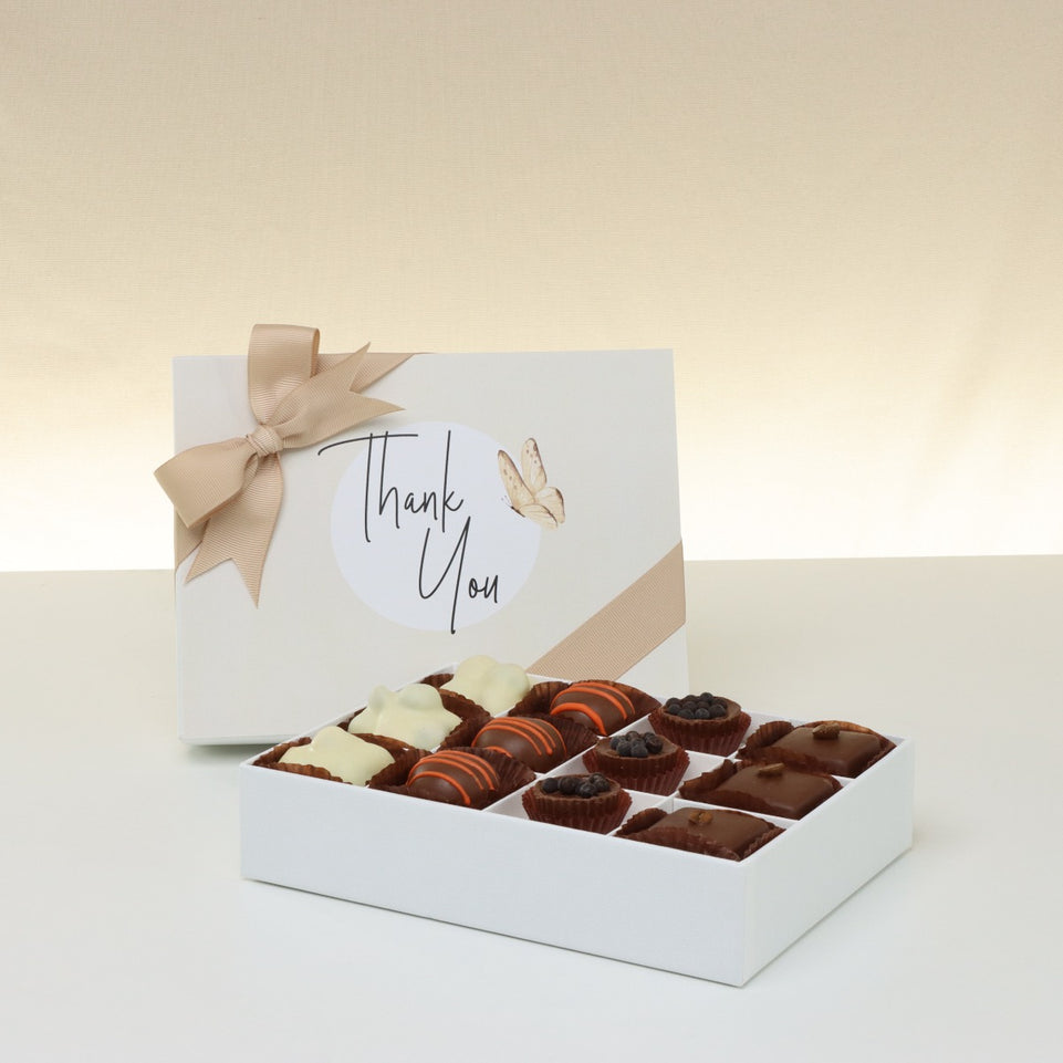 "Thank you" butterfly designed 12-piece premium chocolate hard box