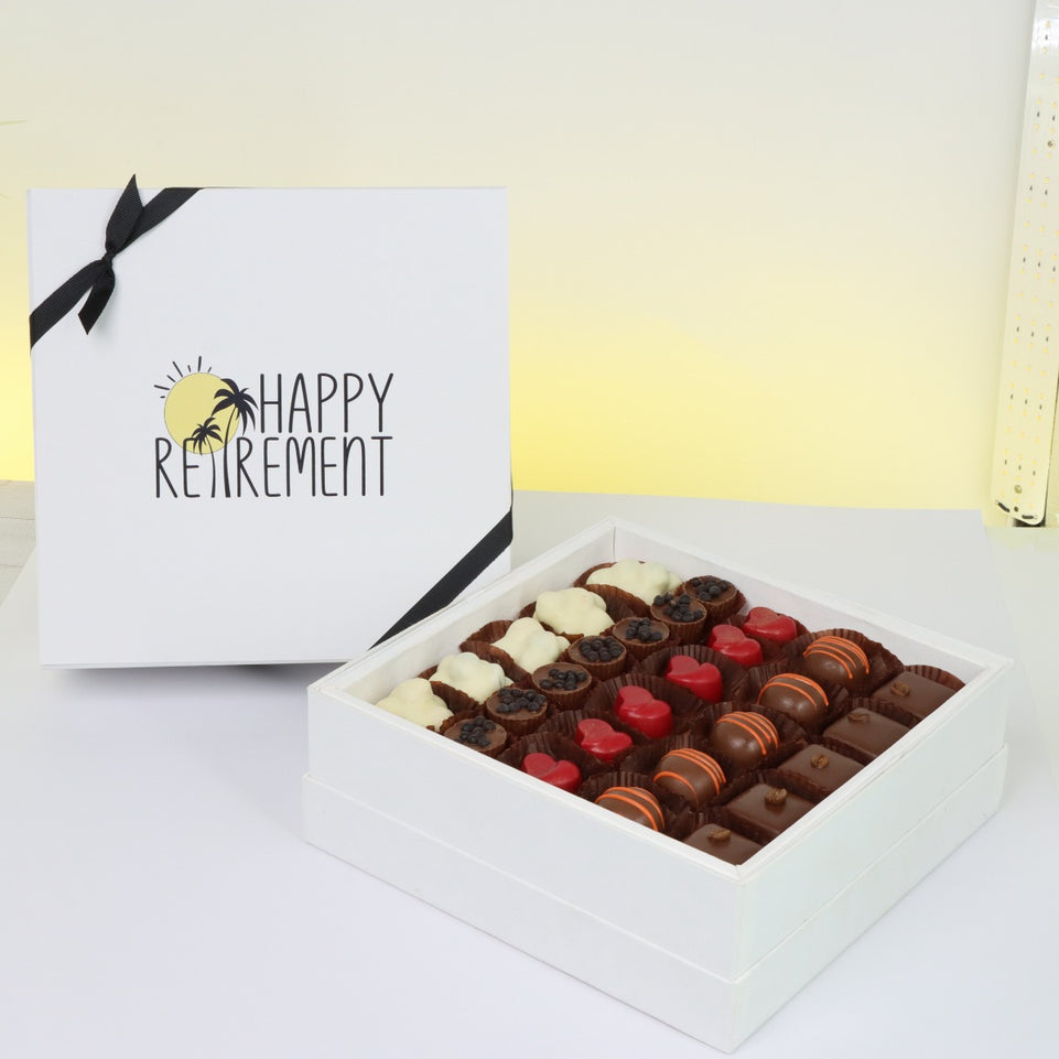 "Happy retirement" designed premium chocolate one layer hard box
