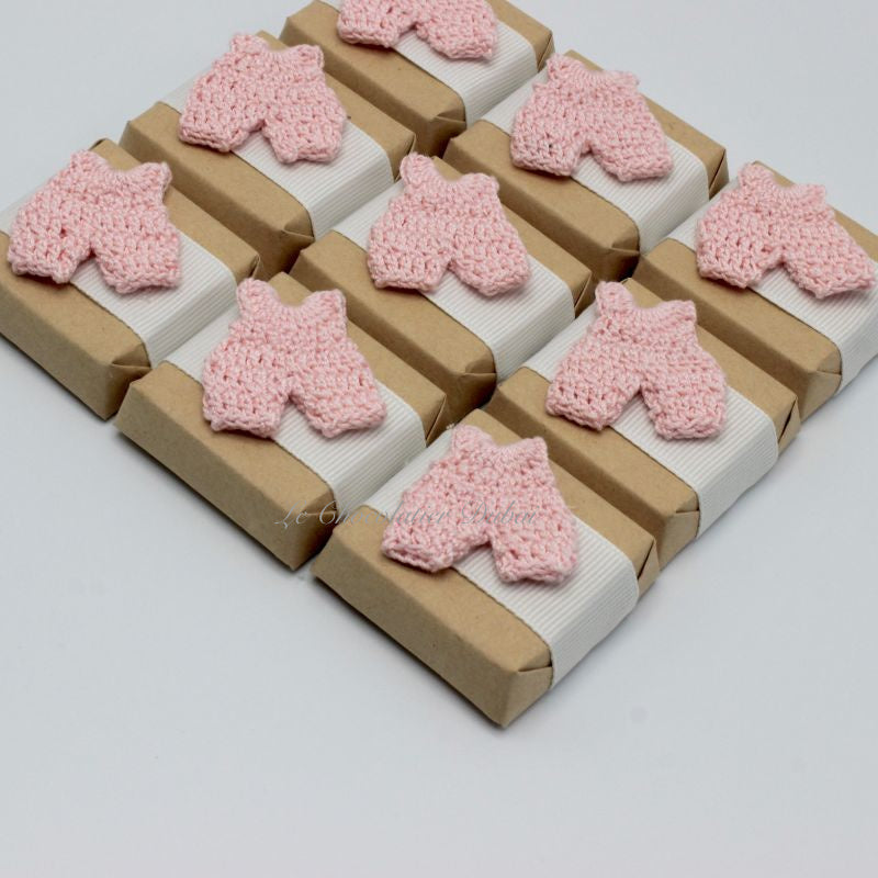 Set of 20 Handmade overall crochet decorated loose premium chocolate