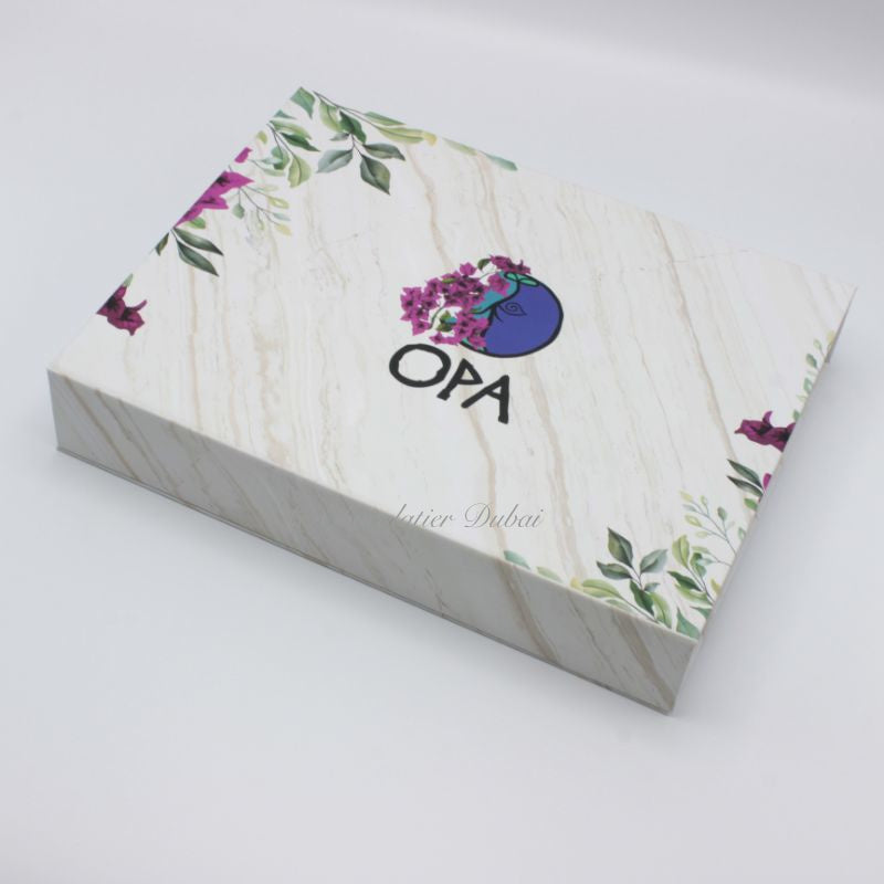 Corporate customized big heart premium chocolate with hammer printed magnetic box