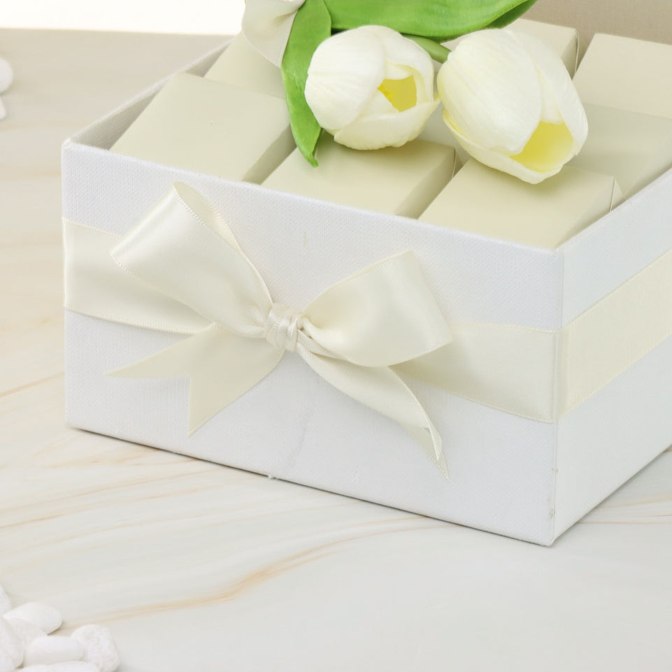 Enjoy your day minimalist designed premium chocolate small hamper