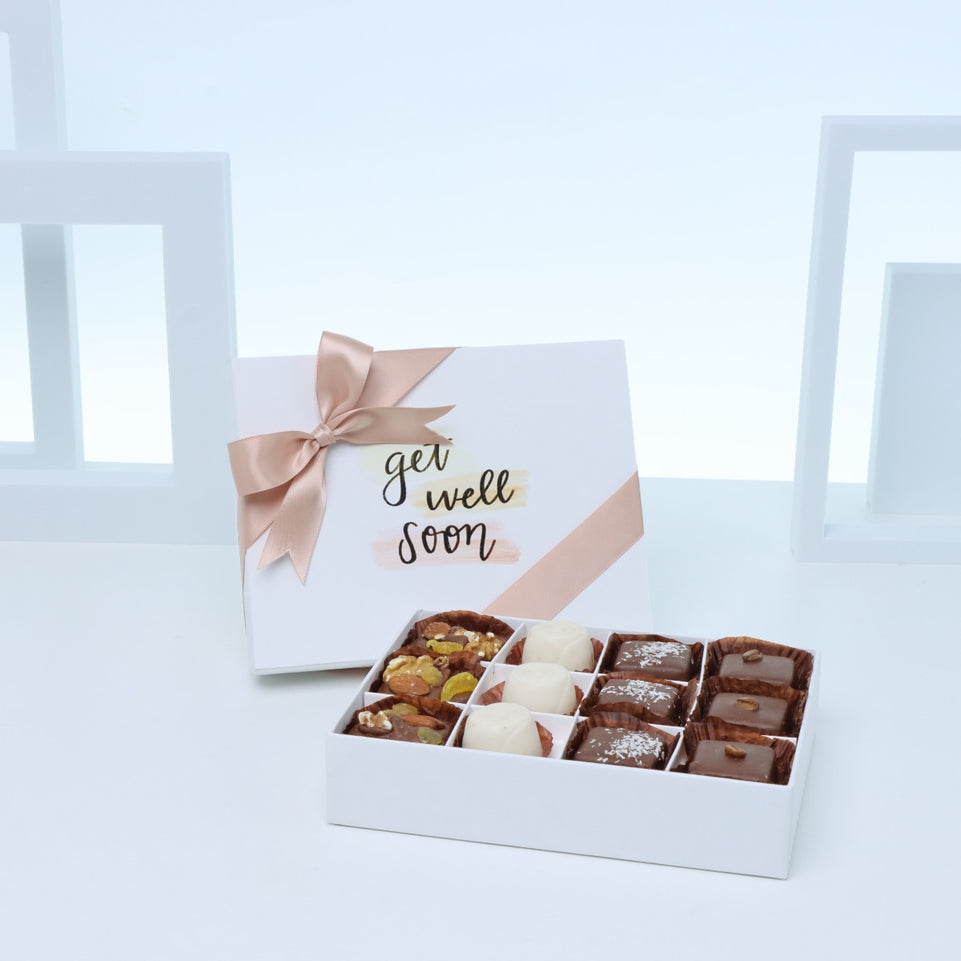 "Get well soon" stain designed 12P premium chocolate hard box