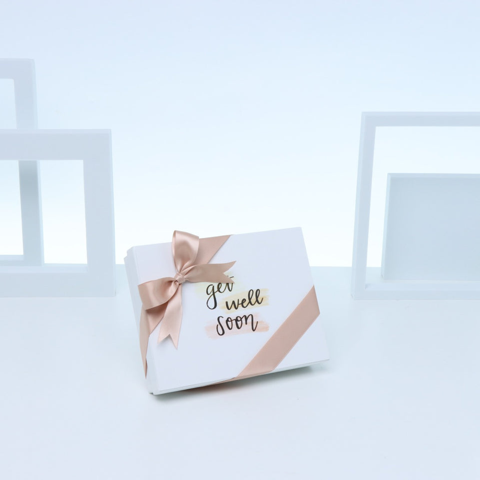 "Get well soon" stain designed 12P premium chocolate hard box