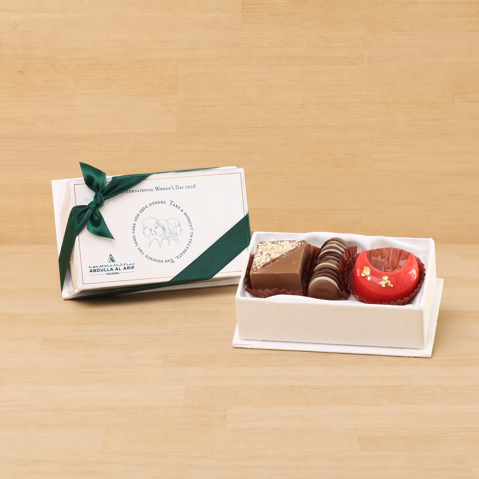 Set of 20 Corporate customized designed premium chocolate hard box giveaway