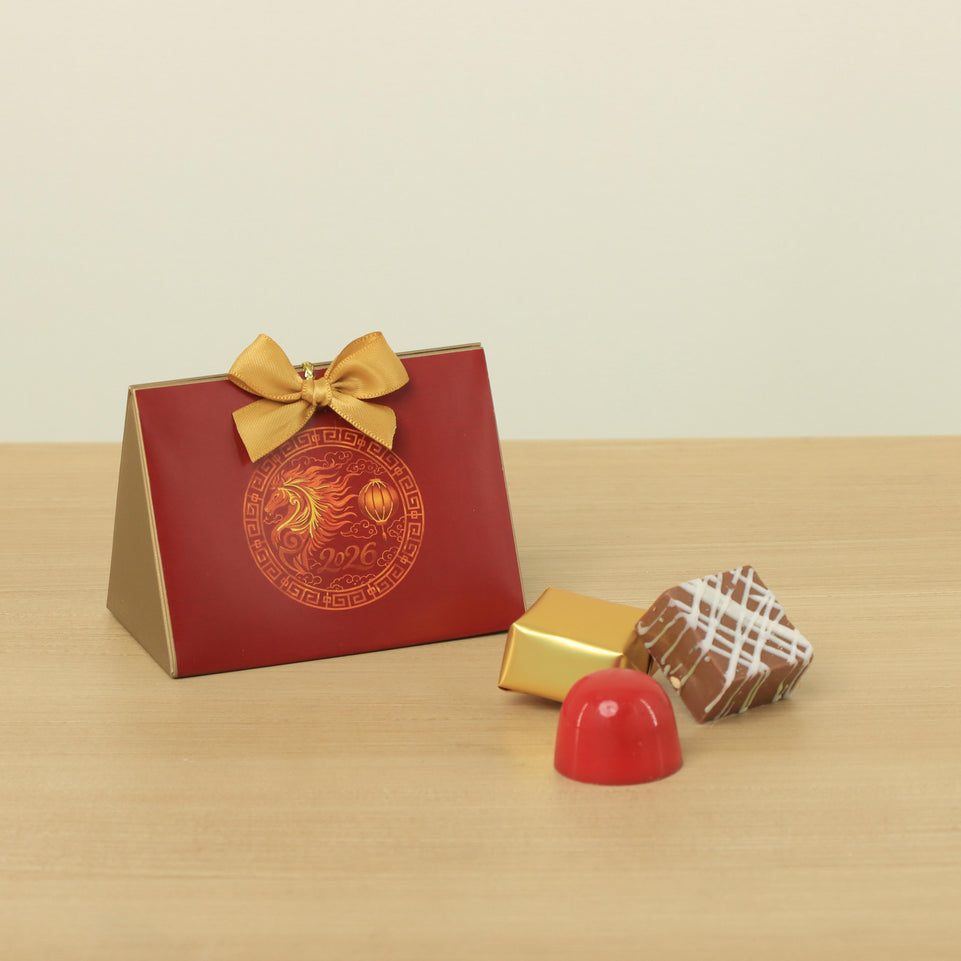 Set of 20 Chinese New Year designed premium chocolate triangle box giveaway
