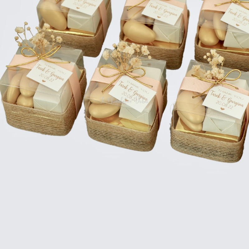 Bridal chocolate & almond dragees clear box