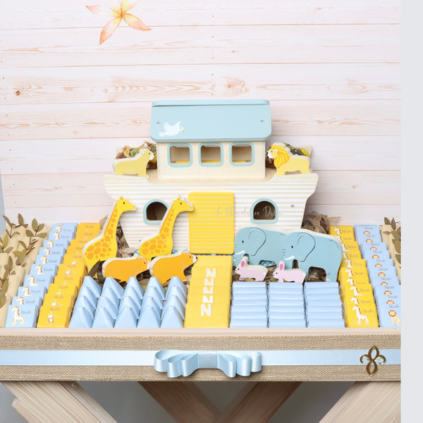 Baby noah's ark theme chocolate wood stand