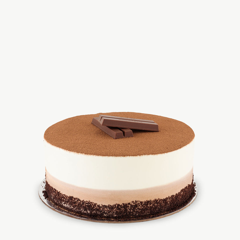 KitKat cake