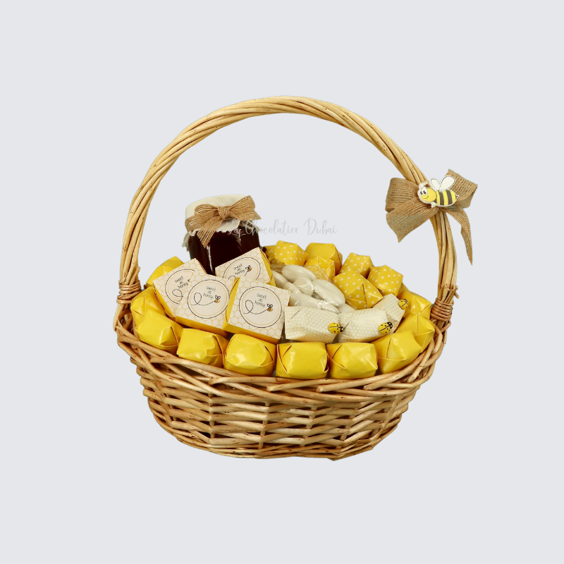 Bee chocolate small baby basket