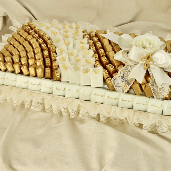 Bridal personalized & ring decorated chocolate leather tray