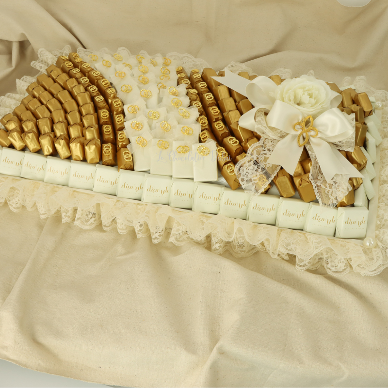 BRIDAL PERSONALIZED & RING DECORATED CHOCOLATE LEATHER TRAY