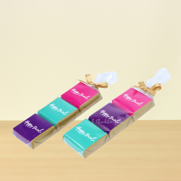 Set of 20 "Happy Diwali" colorful premium chocolate giveaway