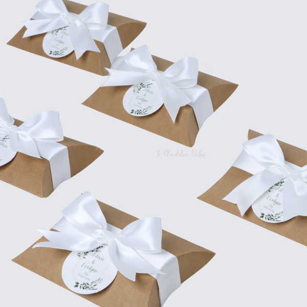 Set of 20 Rustic bridal premium chocolate pillow box