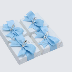 Baby pin decorated loose premium choc...
