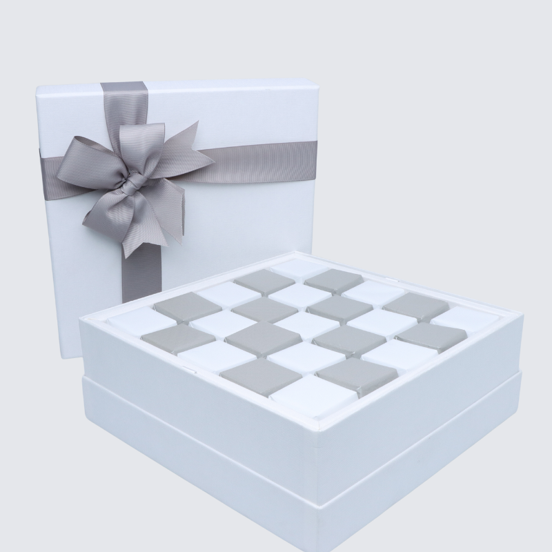 CHEQUERED SILVER DESIGNED CHOCOLATE HARD BOX