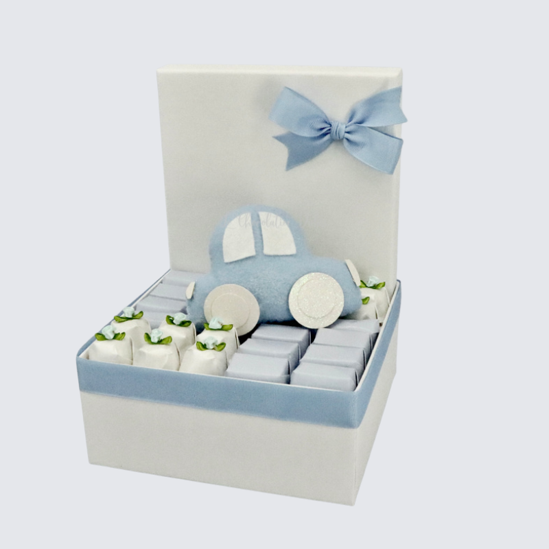 Baby boy car toy decorated chocolate small hamper