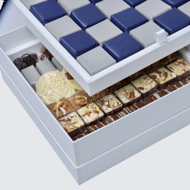 Chequered blue designed 2-layer chocolate hard box