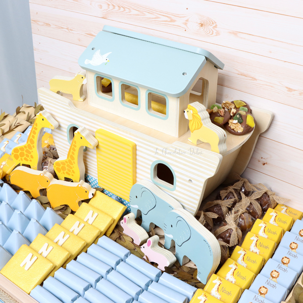 Baby noah's ark theme chocolate wood stand