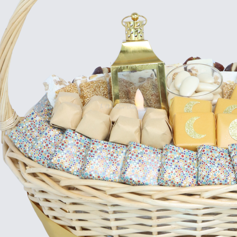 RAMADAN EID DESIGNED CHOCOLATE & SWEETS LARGE BASKET