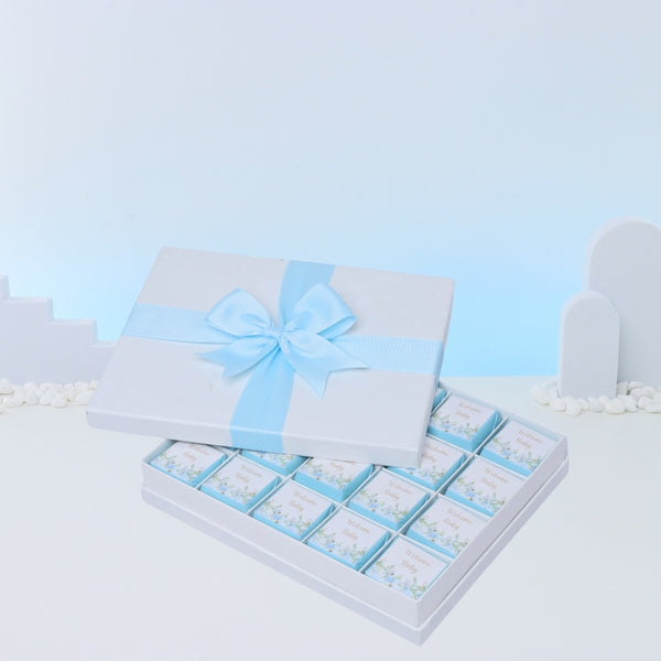 Baby boy "welcome baby" flower designed 20-piece chocolate hard box