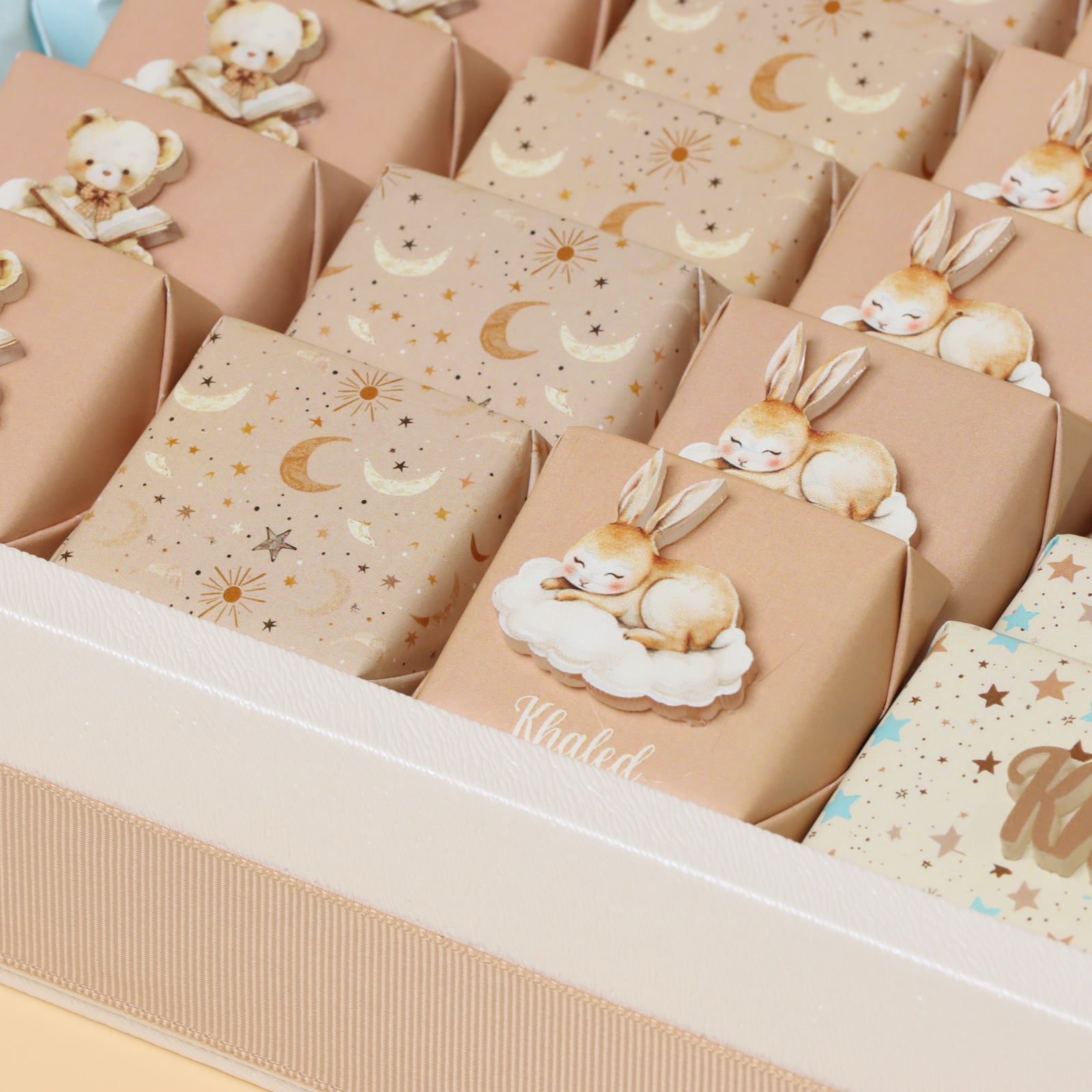 Baby Air balloon theme with acrylic backdrop chocolate medium leather tray