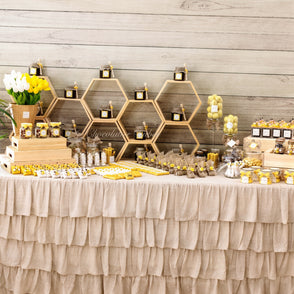 Luxury rustic honey bee theme decorat...