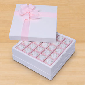 Welcome baby girl flower designed pre...