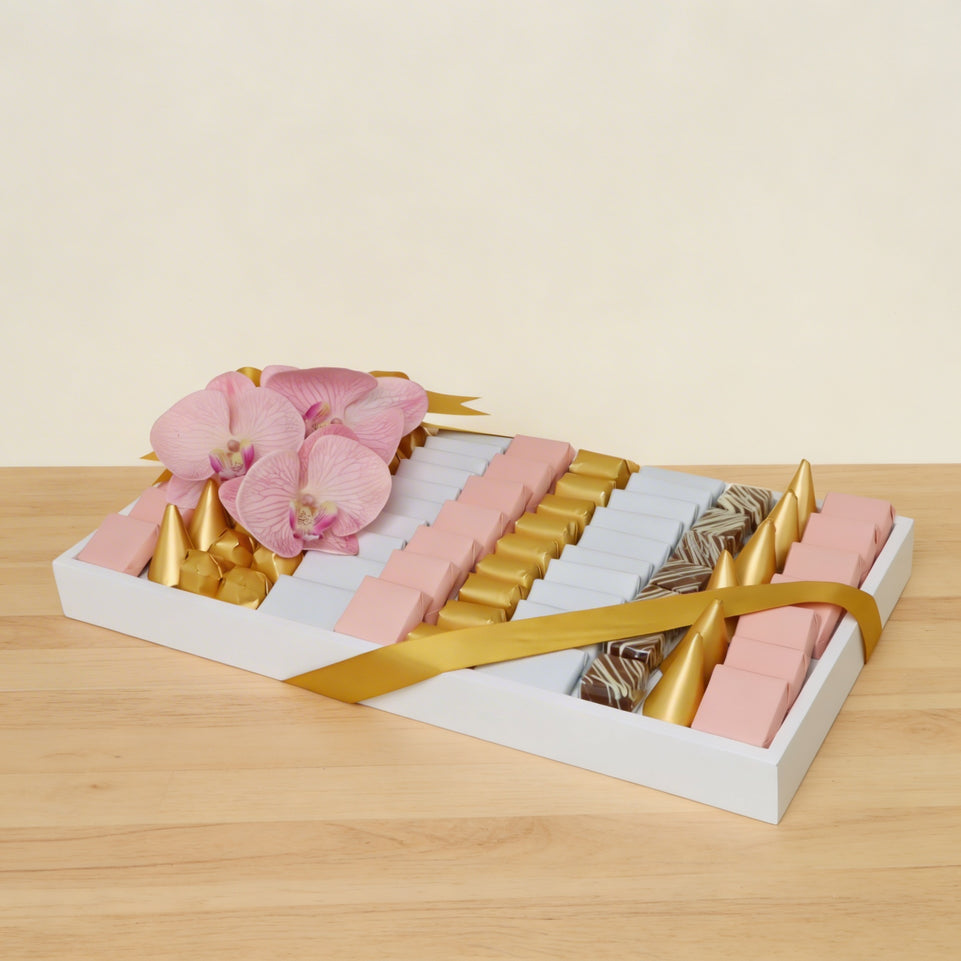 Flower decorated premium chocolate medium leather tray