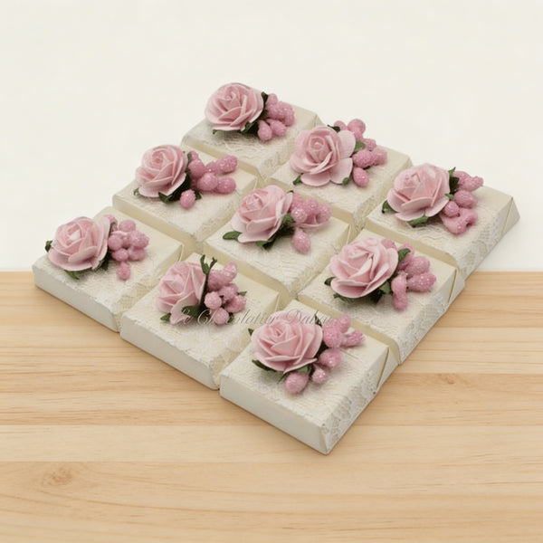 Flower & lace ribbon decorated loose premium chocolate