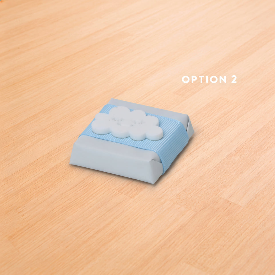 Baby acrylic cloud decorated premium chocolate