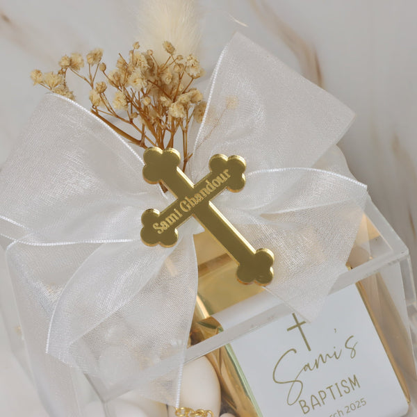 Set of 20 Baby baptism chocolate & almond dragees acrylic hard box