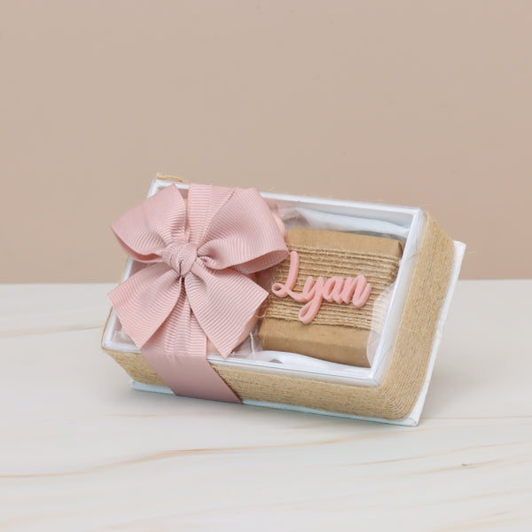 Set of 20 Baby personalized acrylic name chocolate view top box