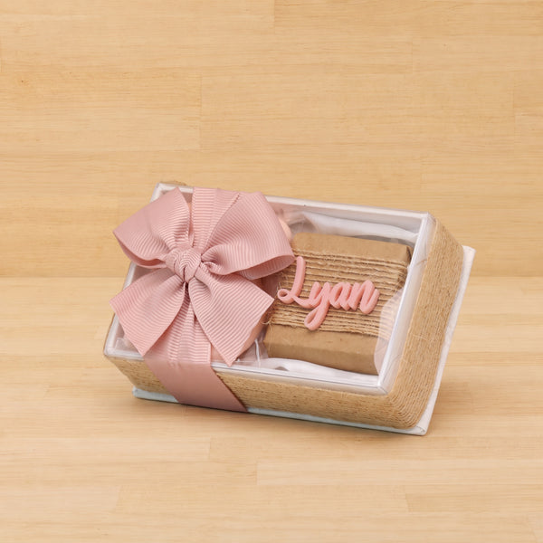 Set of 20 Baby personalized acrylic name chocolate view top box