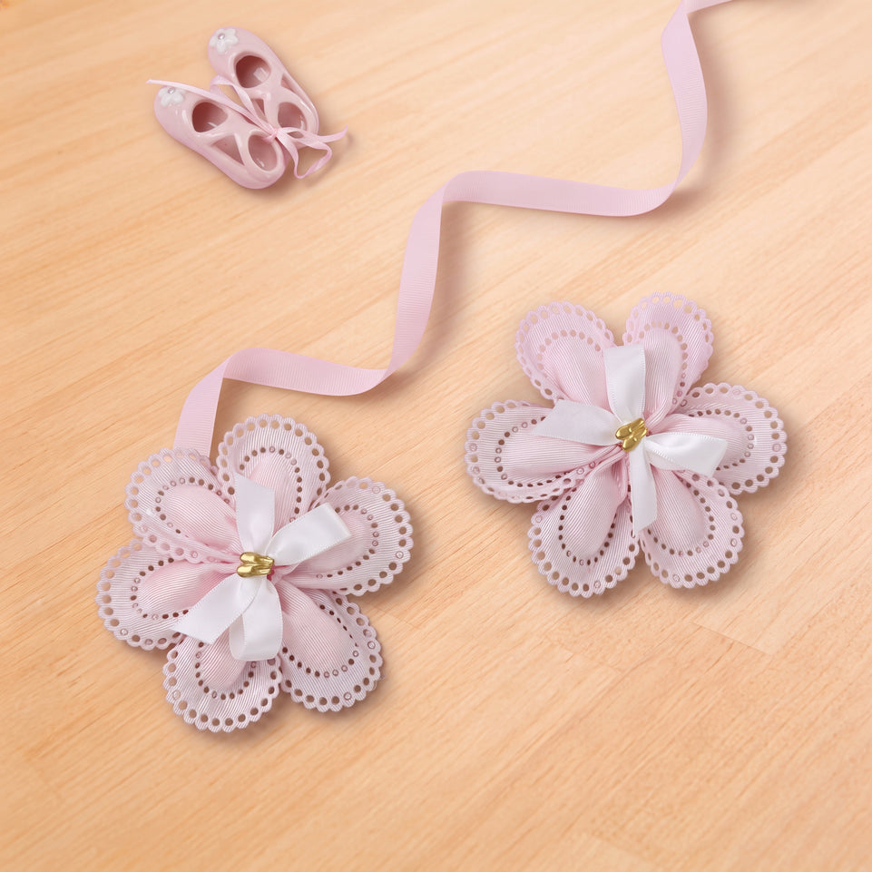 Set of 20 Baby girl decorated flower almond dragees