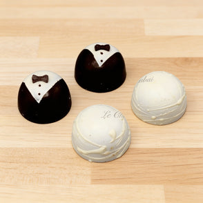 Wedding bride & groom molded loose ch...