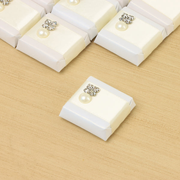 Wedding ribbon & pearl decorated chocolate